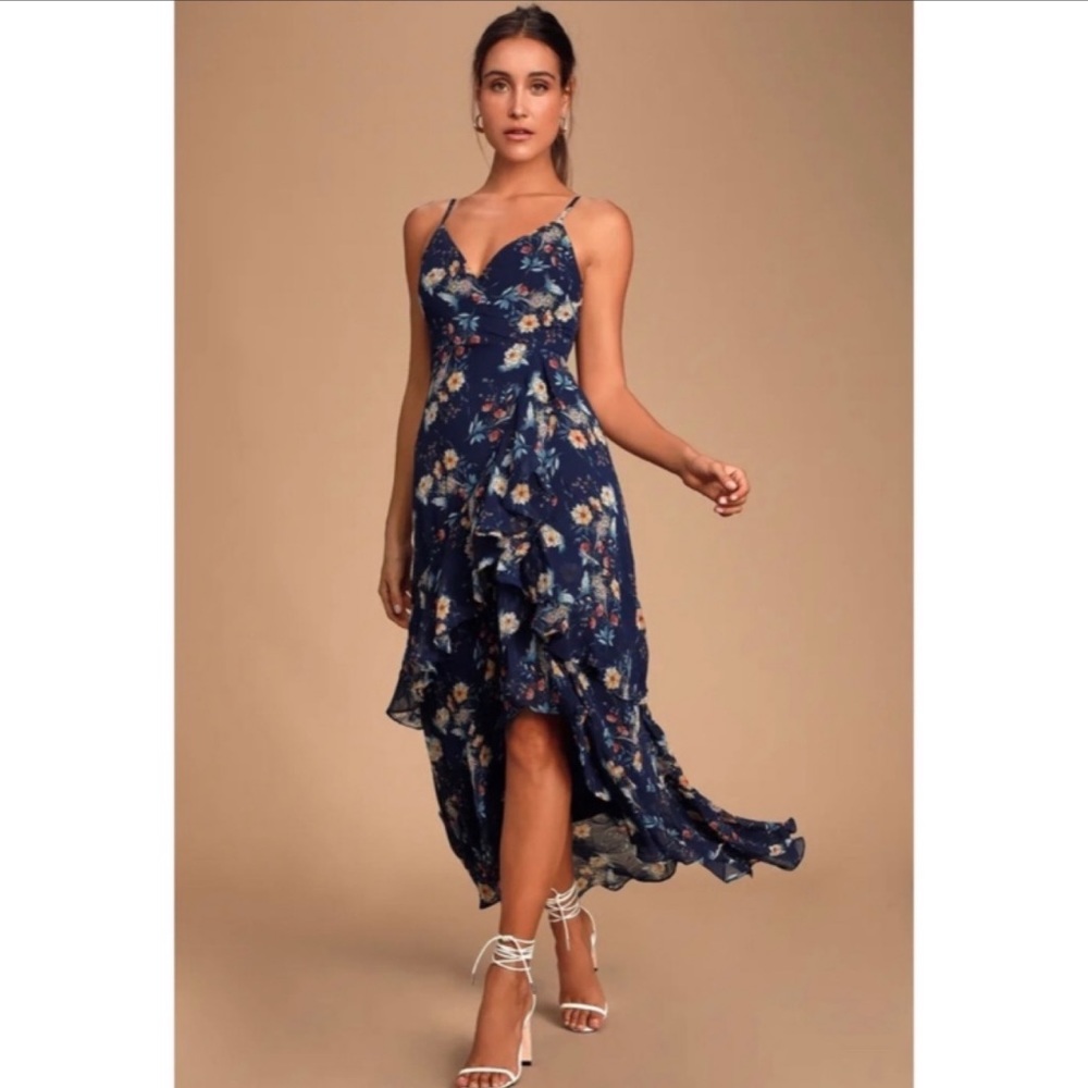 Lulu’s Blue Floral Tiered Maxi Dress Size S